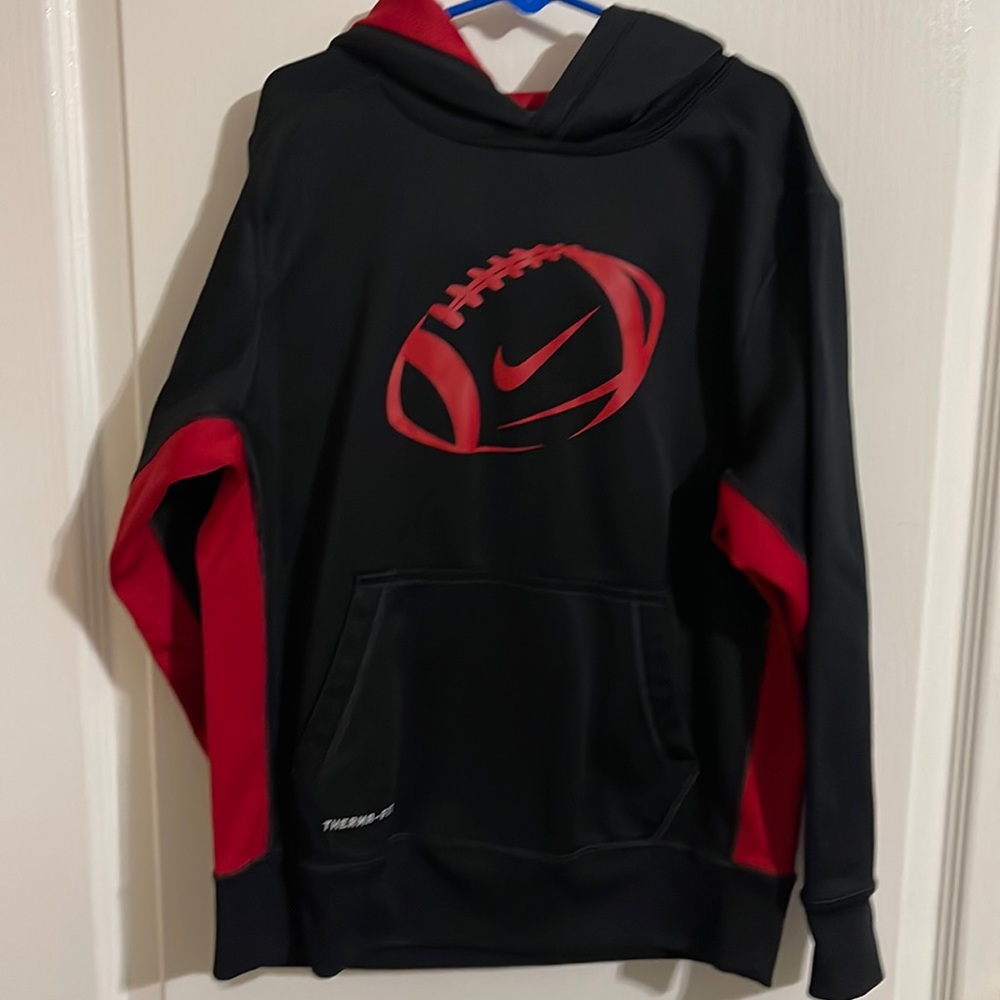 Nike Therma-Fit Boys Hoodie